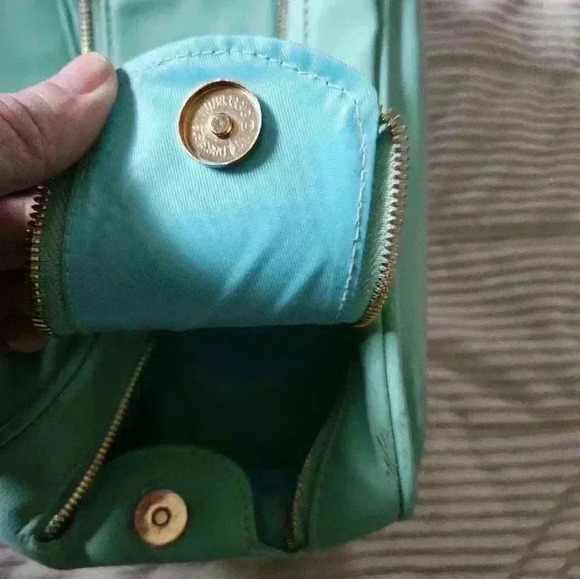 TRULY Los Angeles Cosmetcs bag. Mint green in color. - Picture 4 of 10